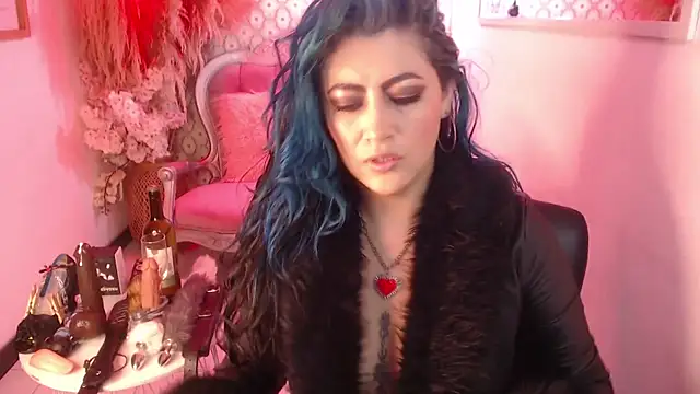 Snapshot of scarleth_blue chatting on November 15, 2025, 3:10 am scarleth blue online show from November 15, 2025, 3:10 am