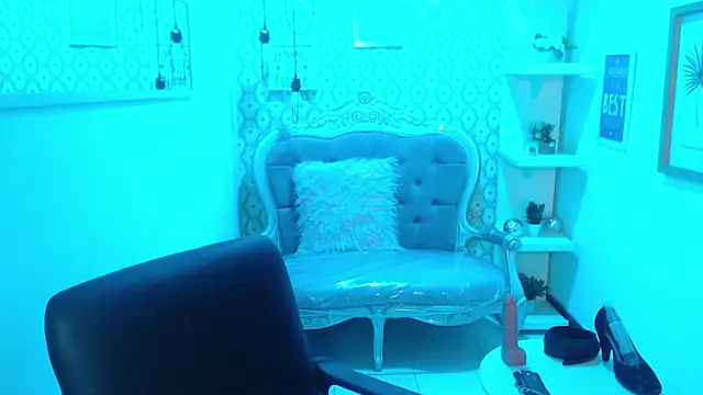 Snapshot of scarleth_blue chatting on March 18, 2025, 3:02 am scarleth blue online show from March 18, 2025, 3:02 am