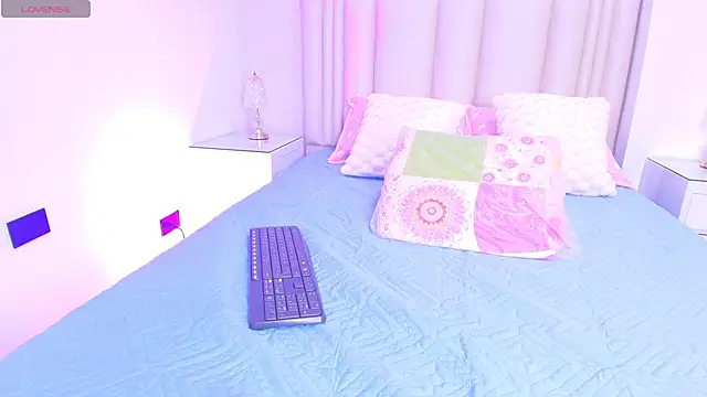 canela oss online show from November 5, 2025, 11:57 am