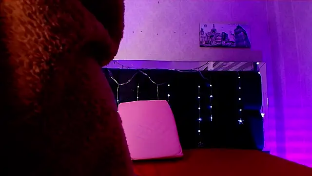 canela oss online show from March 13, 2025, 12:02 pm