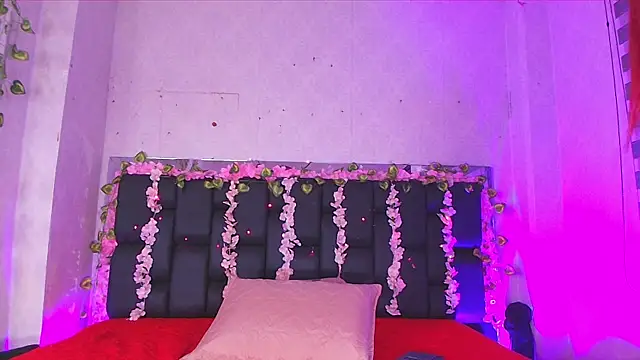 canela oss online show from October 7, 2025, 12:06 pm