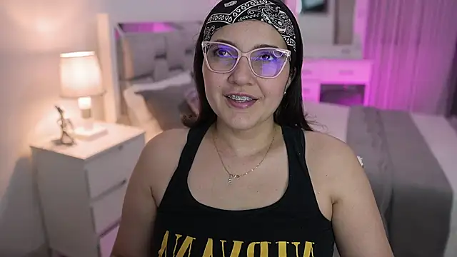 Camilaa bueno online show from January 25, 2025, 12:59 am