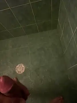 Snapshot of Tommy_y_Pamela chatting on February 10, 2026, 3:38 am Tommy y Pamela online show from February 10, 2026, 3:38 am