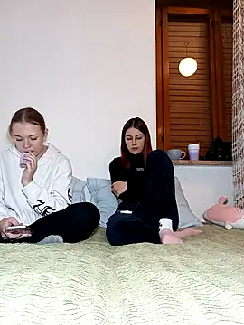 ella grays online show from October 27, 2025, 5:58 pm