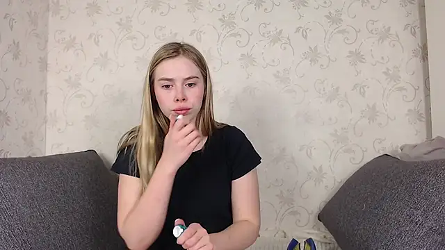 sofiaa here online show from March 31, 2026, 12:01 am