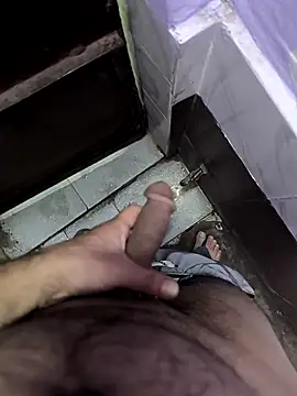 Snapshot of faaseel chatting on March 21, 2025, 5:23 pm faaseel online show from March 21, 2025, 5:23 pm