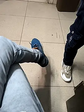 Snapshot of faaseel chatting on February 27, 2025, 12:56 pm faaseel online show from February 27, 2025, 12:56 pm