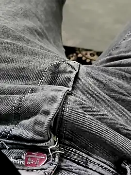 Snapshot of faaseel chatting on February 26, 2025, 12:49 pm faaseel online show from February 26, 2025, 12:49 pm