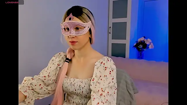 jeancolex online show from December 5, 2024, 5:10 am