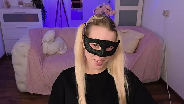 jeancolex online show from December 15, 2024, 12:17 pm