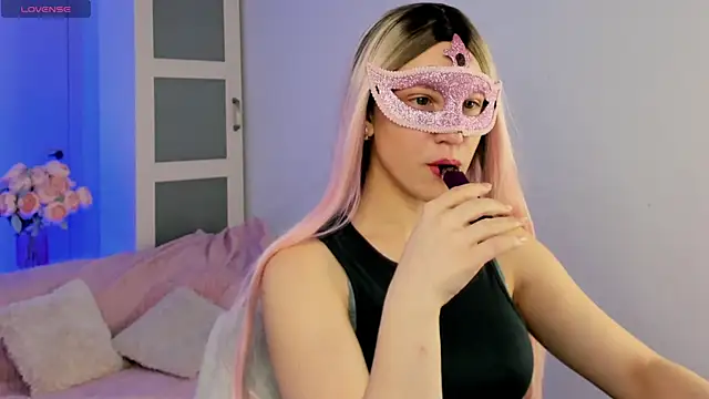 jeancolex online show from December 3, 2024, 9:28 am