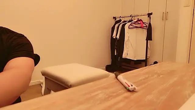 Snapshot of undo-busoku69 chatting on September 25, 2025, 3:12 am undo-busoku69 online show from September 25, 2025, 3:12 am