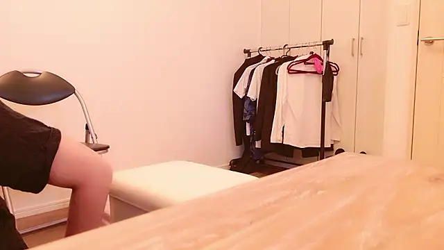 Snapshot of undo-busoku69 chatting on September 27, 2025, 6:08 am undo-busoku69 online show from September 27, 2025, 6:08 am