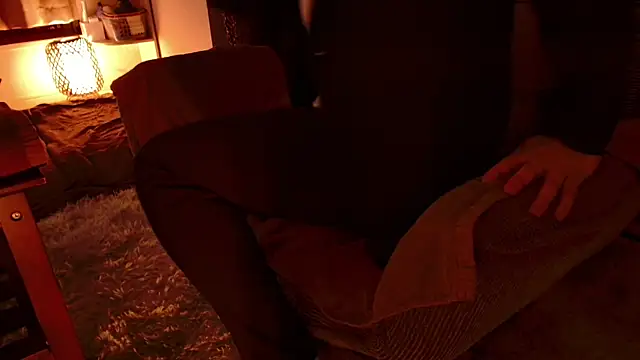 Snapshot of undo-busoku69 chatting on December 29, 2024, 3:24 pm undo-busoku69 online show from December 29, 2024, 3:24 pm