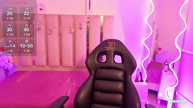 Snapshot of Andy_tay1 chatting on October 15, 2025, 4:55 am Andy tay1 online show from October 15, 2025, 4:55 am