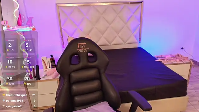 Snapshot of Andy_tay1 chatting on March 7, 2025, 6:35 am Andy tay1 online show from March 7, 2025, 6:35 am