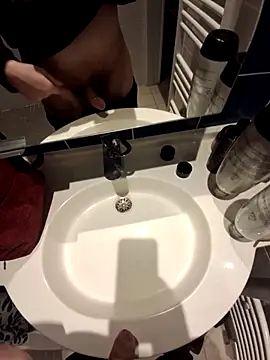 Snapshot of stev3w chatting on January 15, 2026, 6:28 am stev3w online show from January 15, 2026, 6:28 am