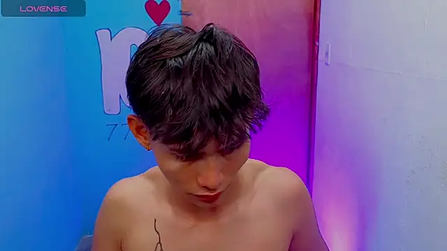Snapshot of tanjiro_cute chatting on May 19, 2026, 3:02 am tanjiro cute online show from May 19, 2026, 3:02 am