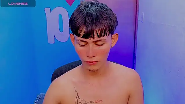 tanjiro cute online show from March 15, 2026, 5:47 am