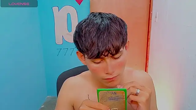 tanjiro cute online show from April 13, 2026, 6:28 am