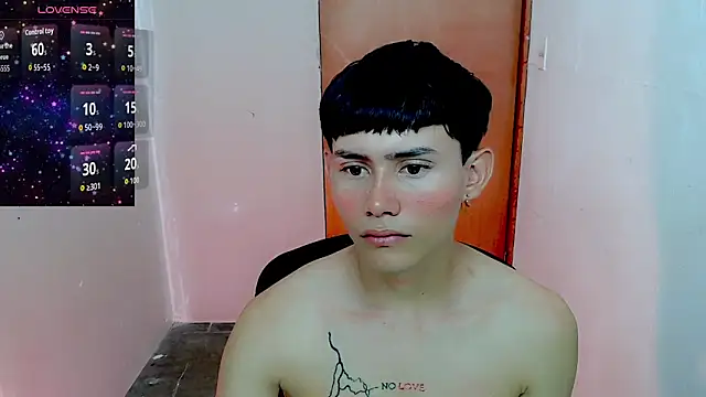 Snapshot of tanjiro_cute chatting on September 9, 2025, 10:03 am tanjiro cute online show from September 9, 2025, 10:03 am