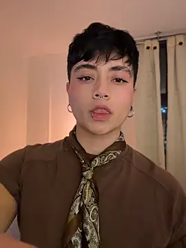 Snapshot of Chriss_gomez2 chatting on June 12, 2026, 5:38 am Chriss gomez2 online show from June 12, 2026, 5:38 am