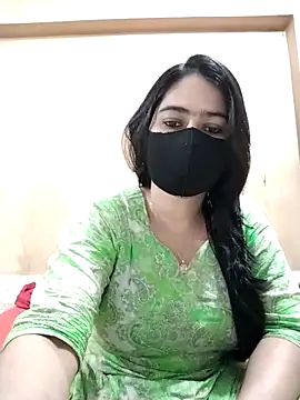 Magical Girl- online show from December 23, 2025, 4:12 am