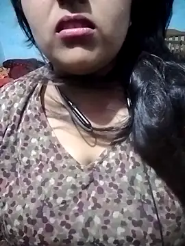 Snapshot of Love-Veronica chatting on April 25, 2026, 1:36 pm Love-Veronica online show from April 25, 2026, 1:36 pm
