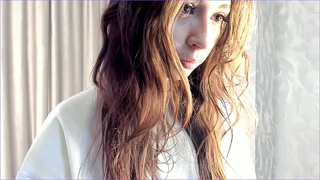 JoanBartram online show from December 11, 2024, 5:37 pm