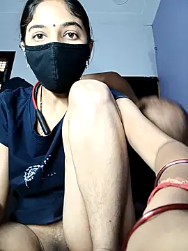 Snapshot of Amzing-Couple chatting on November 5, 2025, 5:54 am Amzing-Couple online show from November 5, 2025, 5:54 am