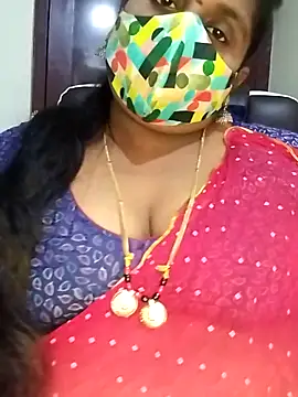 Sexy Radhikaa online show from November 2, 2025, 5:34 am