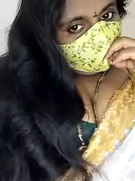 Sexy Radhikaa online show from March 15, 2026, 2:24 pm