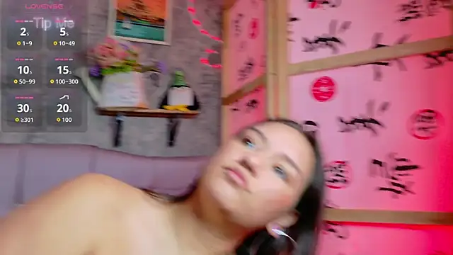 Megan sophia2 online show from October 6, 2025, 1:56 pm