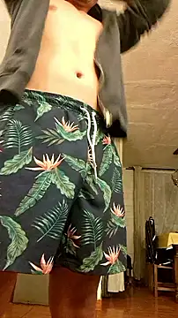 tula chyk online show from January 6, 2026, 2:48 am