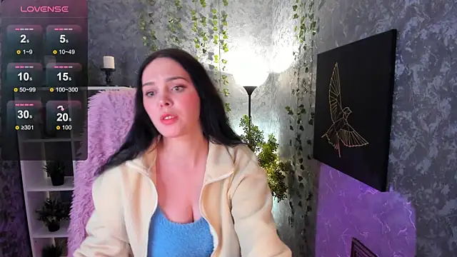 Snapshot of Emma_Rolland chatting on January 3, 2025, 8:43 pm Emma Rolland online show from January 3, 2025, 8:43 pm