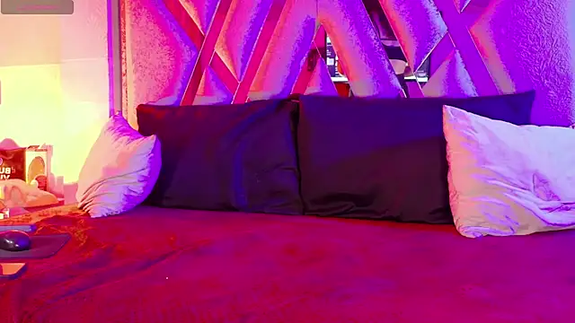 Snapshot of natacha__black_ chatting on November 6, 2025, 10:03 pm natacha black online show from November 6, 2025, 10:03 pm