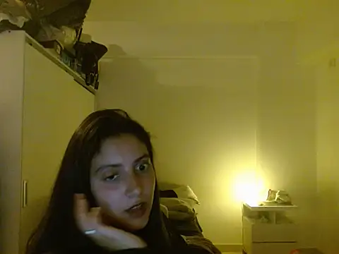 Snapshot of xBubblyBarbiexx chatting on December 16, 2025, 3:11 am xBubblyBarbiexx online show from December 16, 2025, 3:11 am