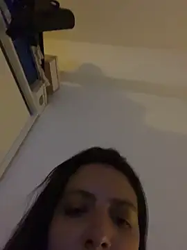 Snapshot of xBubblyBarbiexx chatting on November 7, 2025, 3:11 am xBubblyBarbiexx online show from November 7, 2025, 3:11 am