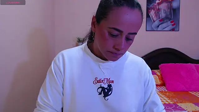 Snapshot of sara_florez1 chatting on January 13, 2026, 12:09 pm sara florez1 online show from January 13, 2026, 12:09 pm