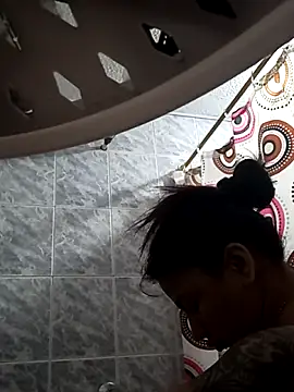 Naomy veracruz  online show from January 16, 2026, 10:08 am