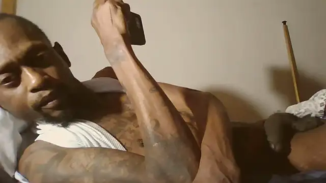 KinGKane84 online show from March 17, 2025, 4:08 am