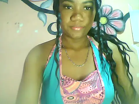 Snapshot of Fariana01 chatting on January 20, 2025, 10:15 pm Fariana01 online show from January 20, 2025, 10:15 pm