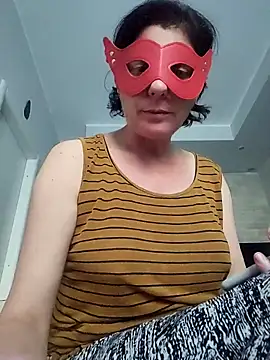 Snapshot of Vagabondainnamorata chatting on April 3, 2026, 4:13 pm Vagabondainnamorata online show from April 3, 2026, 4:13 pm