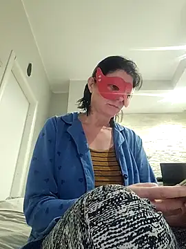 Snapshot of Vagabondainnamorata chatting on February 4, 2026, 8:20 am Vagabondainnamorata online show from February 4, 2026, 8:20 am