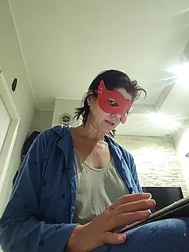 Snapshot of Vagabondainnamorata chatting on October 30, 2025, 4:00 am Vagabondainnamorata online show from October 30, 2025, 4:00 am