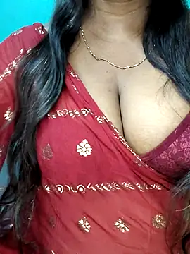 Snapshot of TANIYA-98 chatting on October 20, 2025, 9:48 pm TANIYA-98 online show from October 20, 2025, 9:48 pm