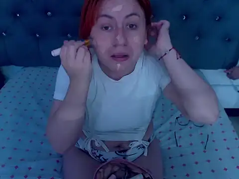 XxMiaSexxyHotxX online show from September 12, 2025, 2:17 pm