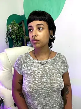 LollaByer online show from November 26, 2025, 9:04 pm