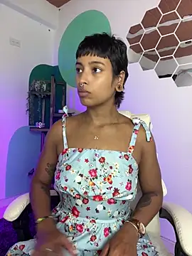 LollaByer online show from September 22, 2025, 9:21 pm