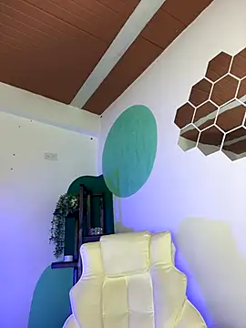 LollaByer online show from September 28, 2025, 8:16 pm